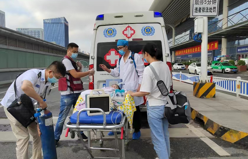 蒲县救护车出租公司